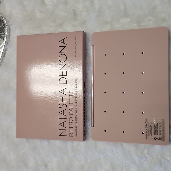 Never Used Natasha Denona Retro Eyeshadow Palette - Picture 8 of 11